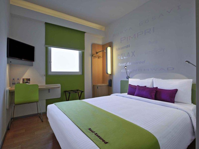 Holiday Inn Express Pune Pimpri By Ihg Exterior photo