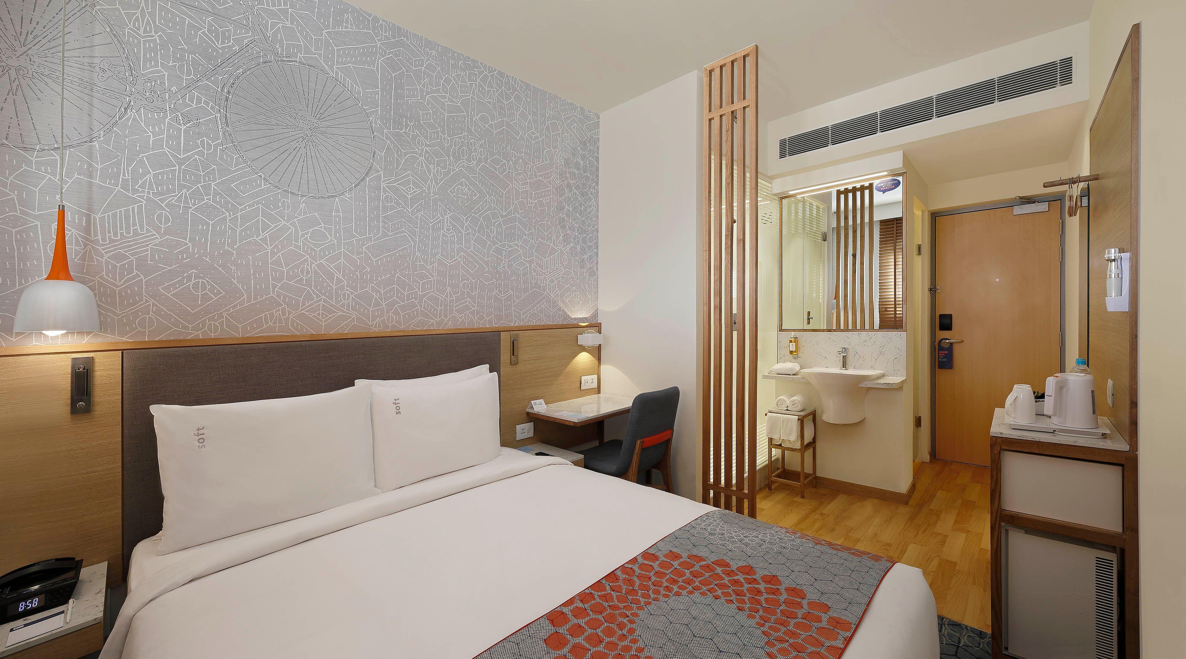 Holiday Inn Express Pune Pimpri By Ihg Exterior photo