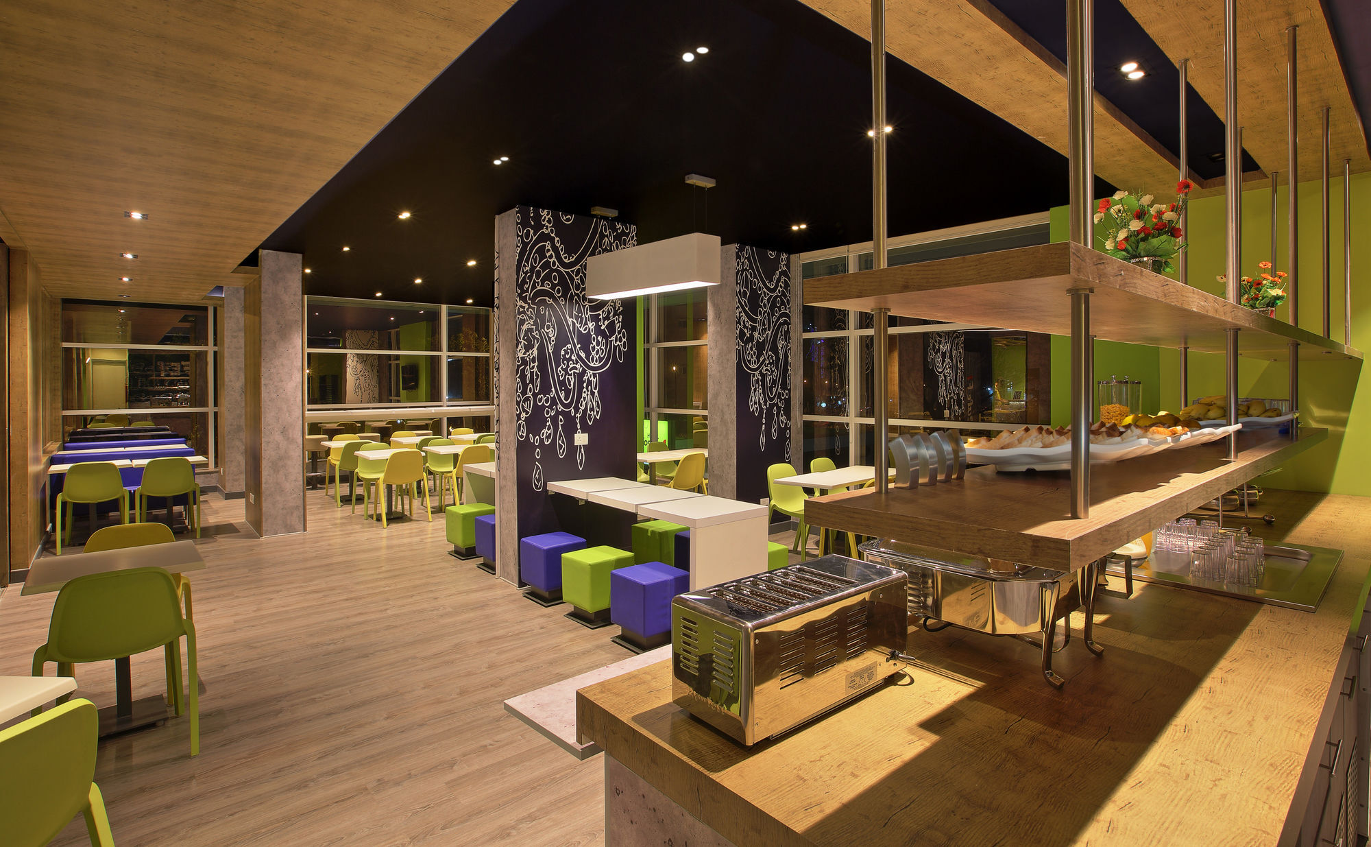Holiday Inn Express Pune Pimpri By Ihg Exterior photo
